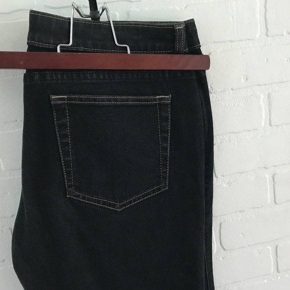 Vintage Lee Women’s Denim jeans Flare Wide legs High Rise Black Size 9-10 - Picture 3 of 6